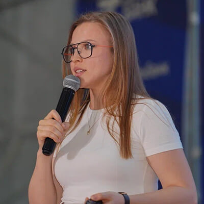 Выступление Елены Лучининой на международном форуме E-COM KG 2024